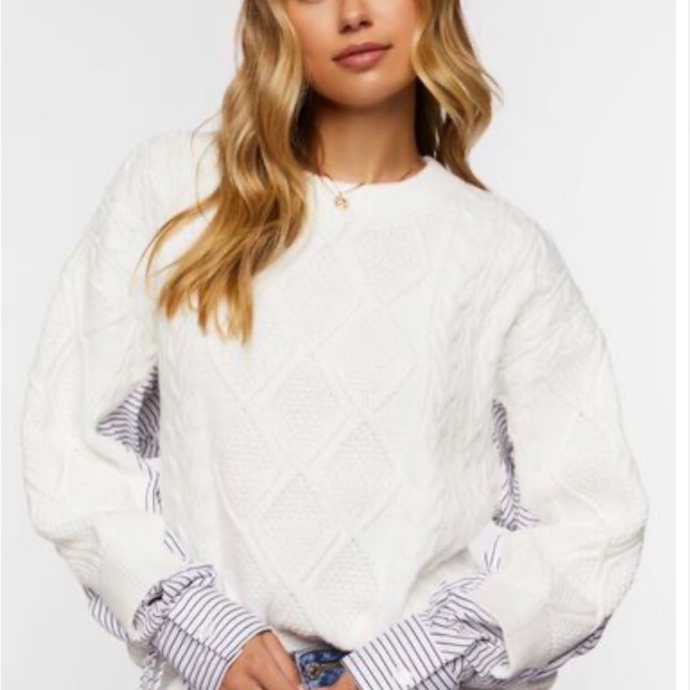 Women’s cream sweater size M NWT